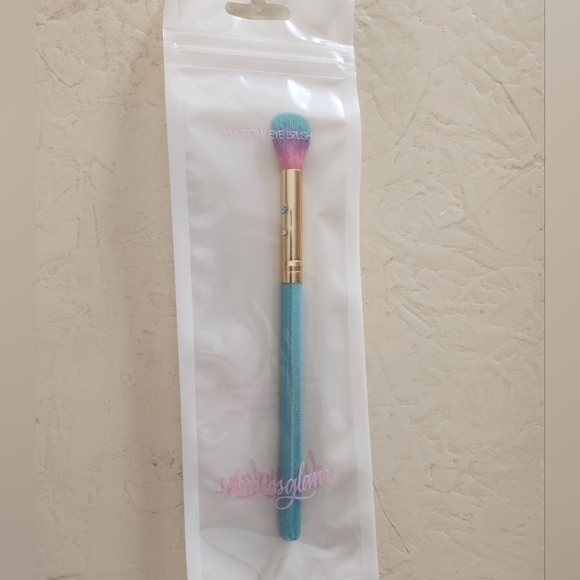 Slmissglam Rainbow eye brush NIP - Picture 1 of 3